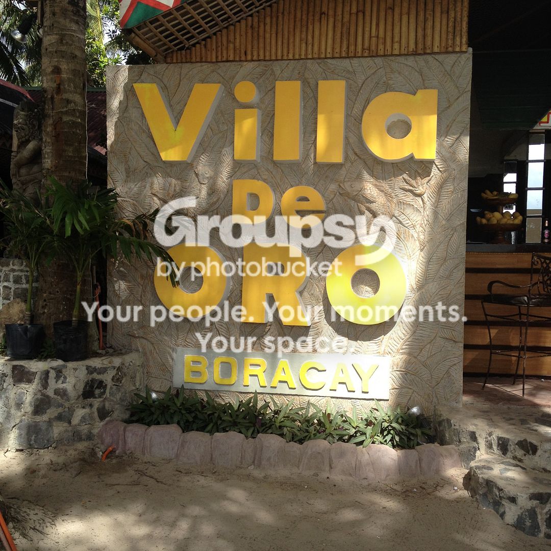 Another Restaurant that Offers Good Value in Boracay: Villa de Oro